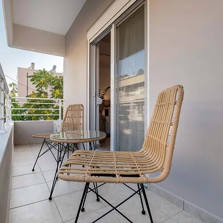 Town, 3 Min To - Kyma 1 Appartement *