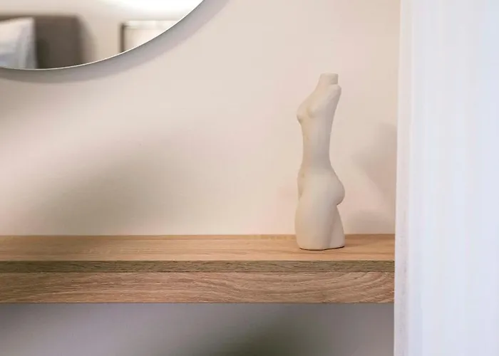 Town, 3 Min To - Kyma 1 Kosz