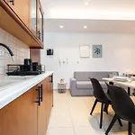 Cozy - 3 Min Walk To & Town - I 公寓 科斯镇